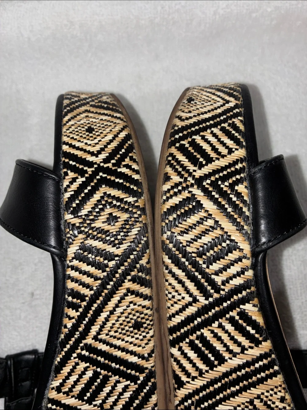 Dolce Vita x Target| Black Wedge Sandals with Patterned Platform size 9.5